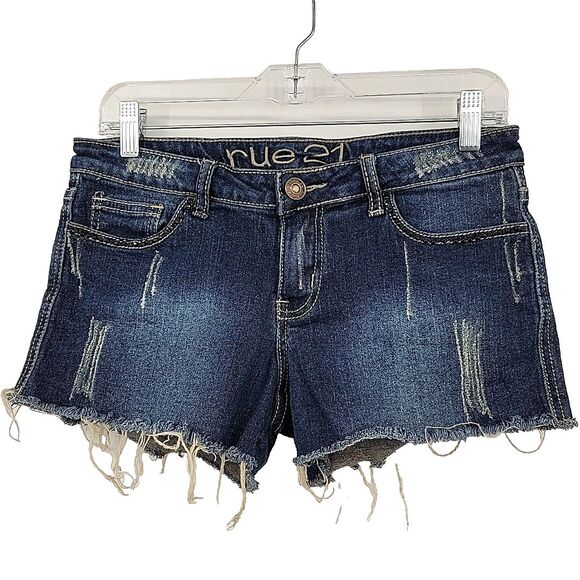 Rue 21 Junior Cut Off Shorts Size 5/6 Distressed Black Stud Pockets Waist 30 - Picture 1 of 6